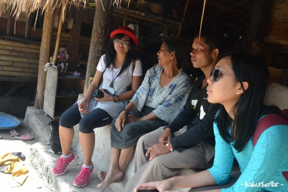Berbincang dengan Mama, sang pejuang agama Marapu dari kampung Tarung