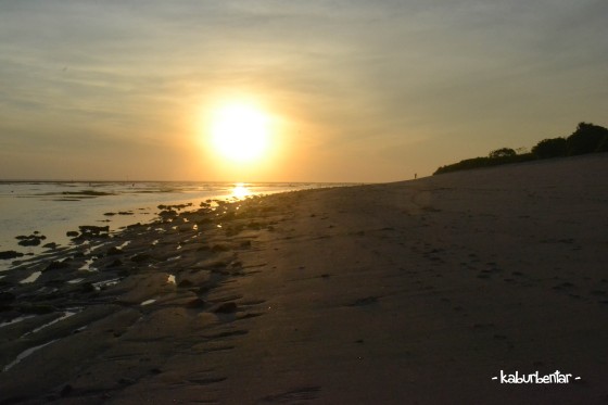 Sunset di pantai Pero